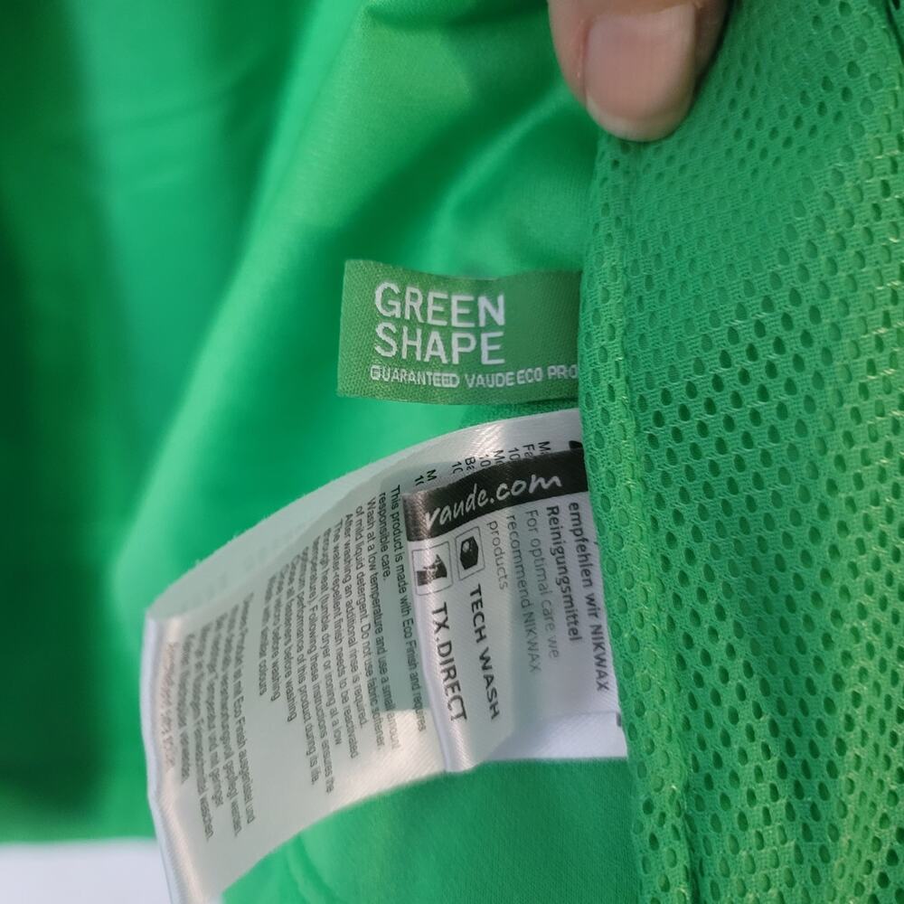 Vaude- Women's Green Hurricane Jacket III- size Large - Picture 7 of 8